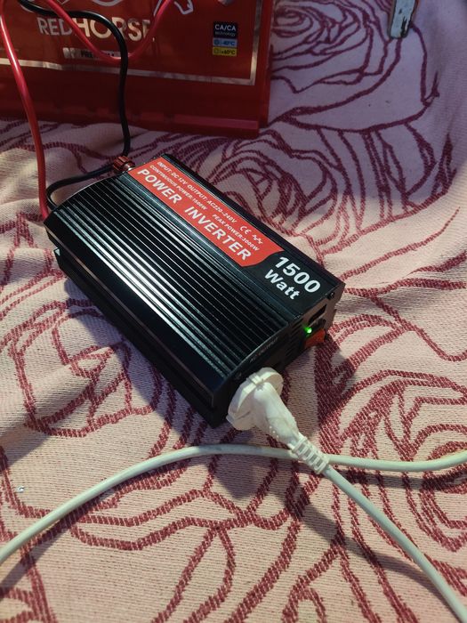 Інвертор ( инвертор) Power Inverter 1500 Вт.