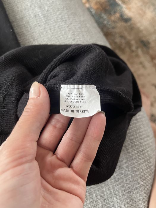 Nowa sukienka czarna na ramiaczkach XS