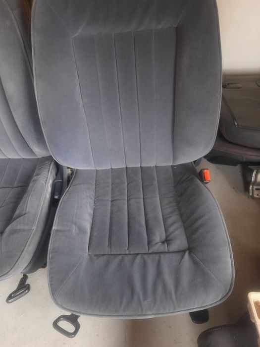 продам сидения audi a8 d2