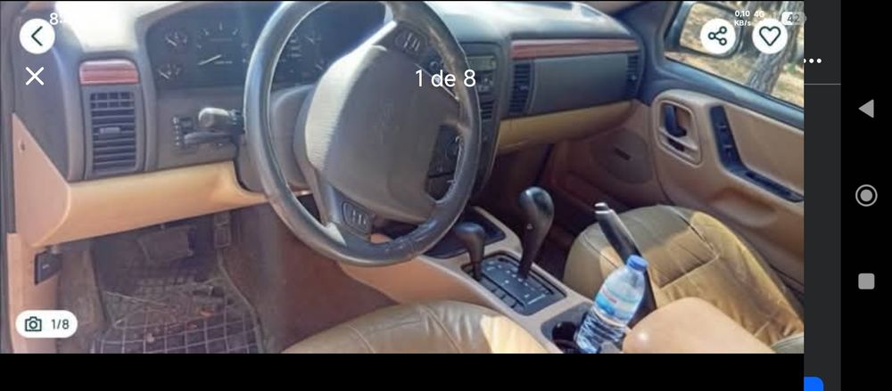 Jeep com inspeção em dia