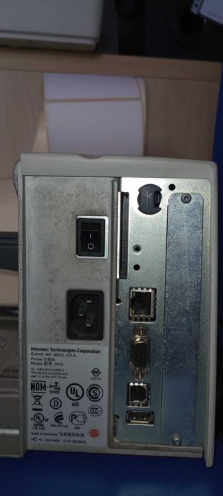 Połprzemysłowa drukarka  Intermec  Easycoder  PF4i , 203  DPI.