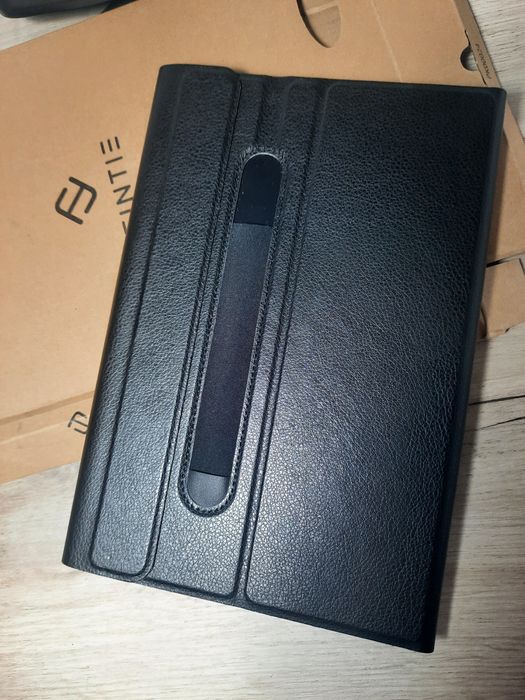 Etui skórzany na Samsung tab s6  lite z klawiaturą