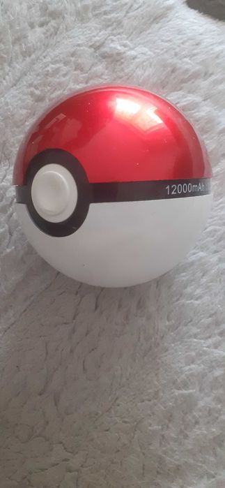 Powerbank Pokemon ball