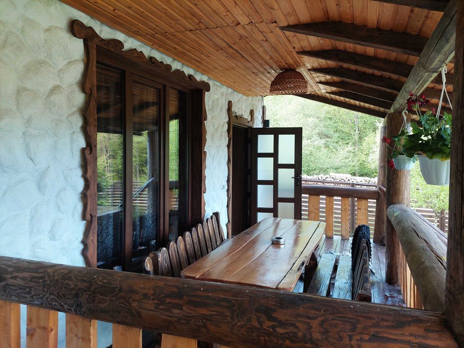 2012 жылдың ең сексуалды әнші әйелдері