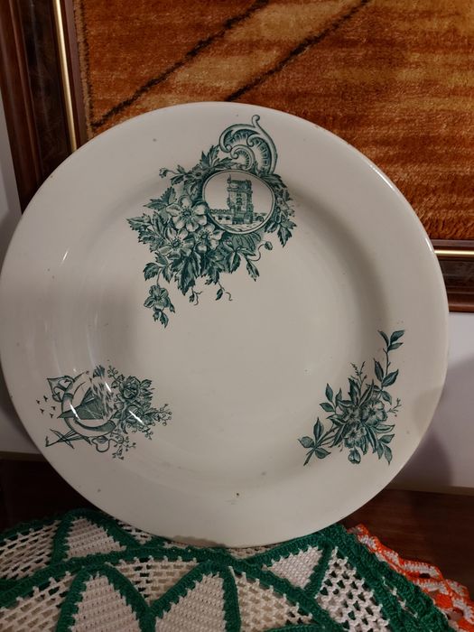 Prato Antigo Louças de Sacavém