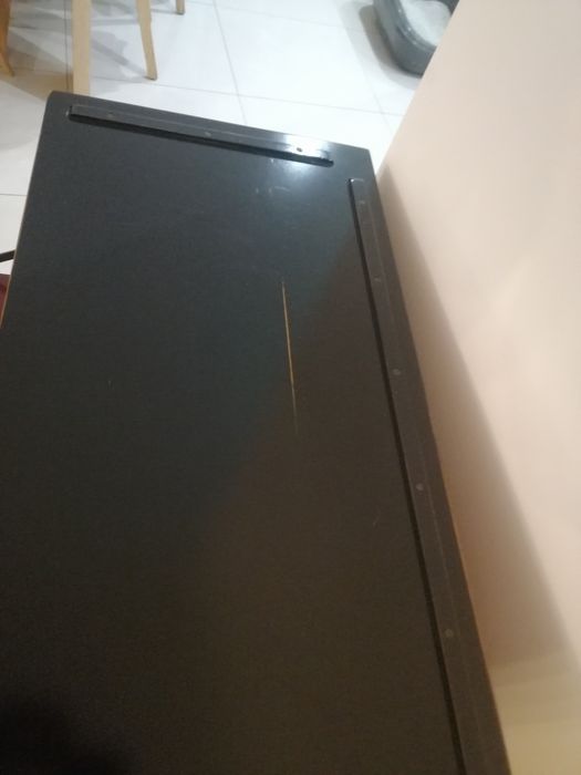 Komoda, Konsola Cape Code w kolorze czarnym