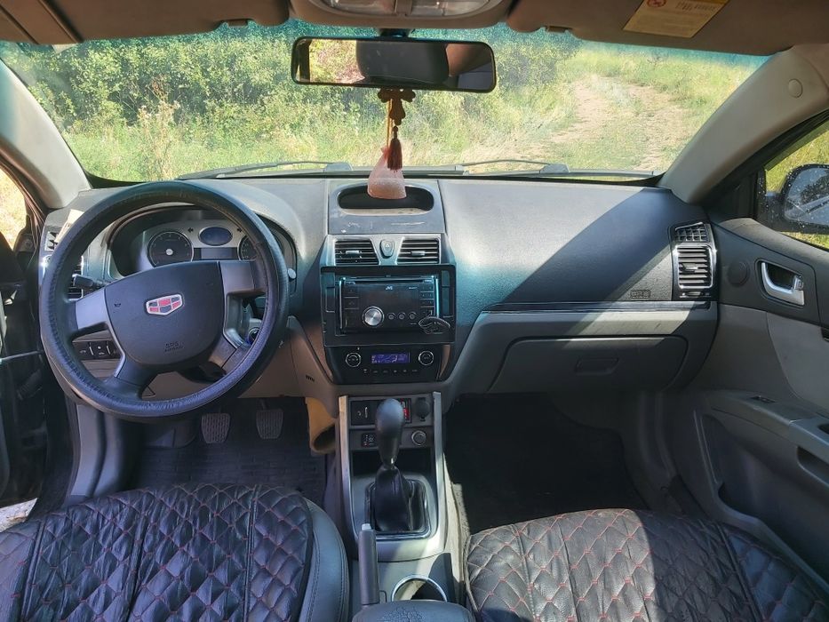 Geely Emgrand 7 (EC7)  Джили Эмгранд