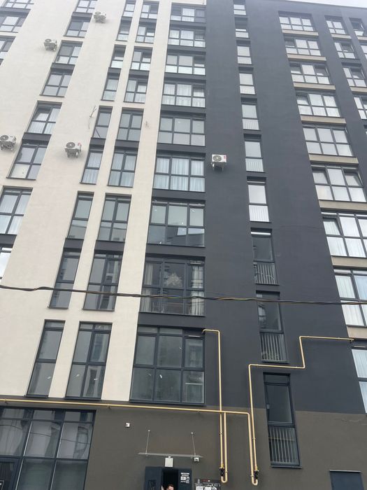 Продам  1 кімнатну квартиру в новобудові