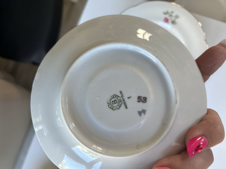 7 sztuk spodkow pod filizanki Bogucice