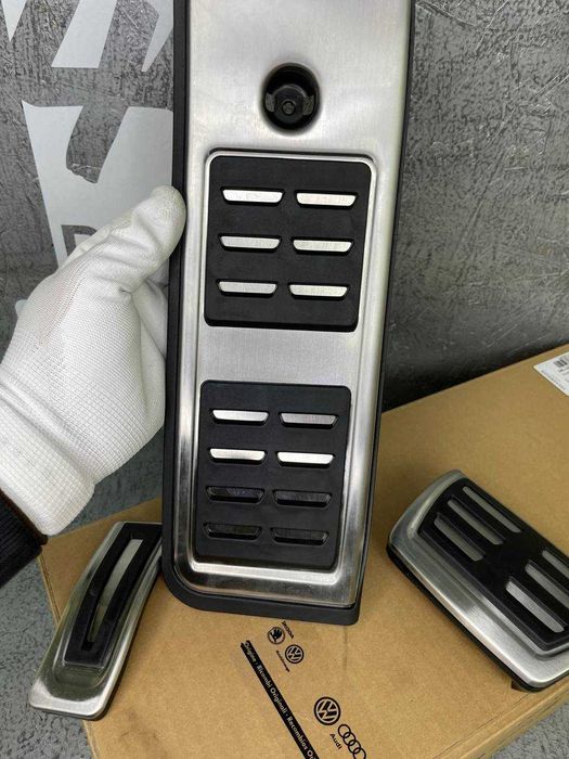 Накладки на педалі для Audi A4 B9 / A5 F5