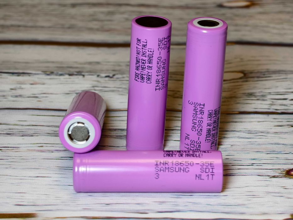 Акумулятори 18650 Samsung INR18650 35E 3500 мА 13А оригінал