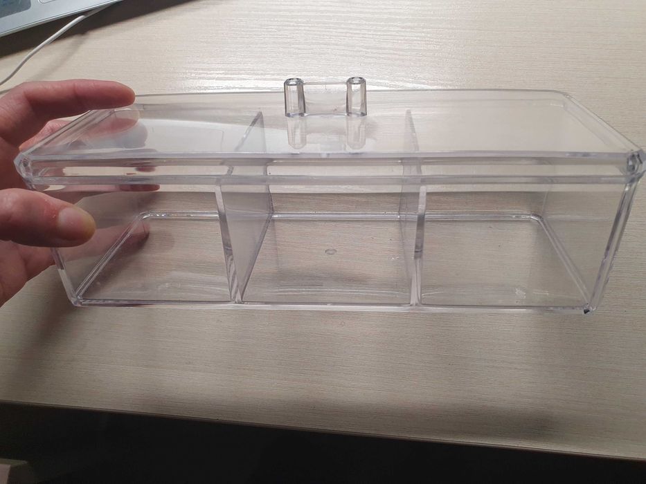 Organizer na kosmetyki, patyczki, biżuterię