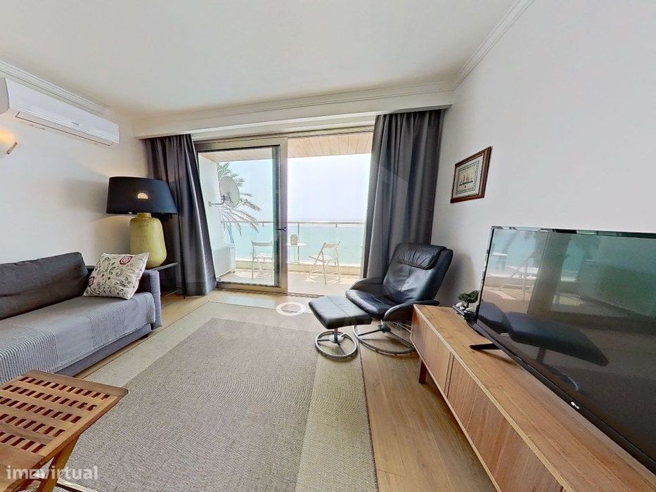 Apartamento T1 com lugar de estacionamento em Sesimbra - Primeira l...
