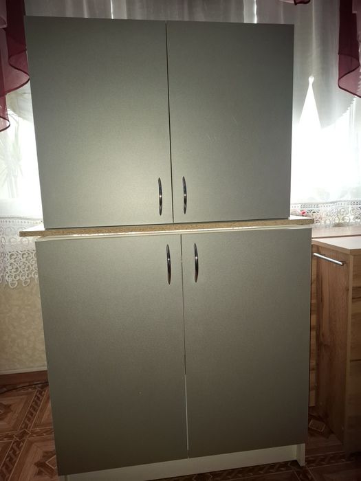 Тумба під мийку, верхня шафа з сушкою. Кухня