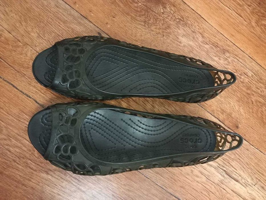 босоніжки crocs  р.38-39(w9)