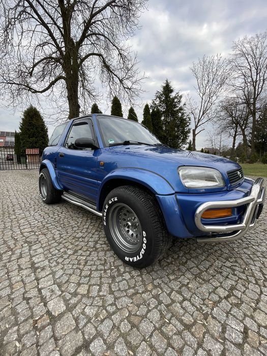 Toyota RAV 4  Ladna INNA