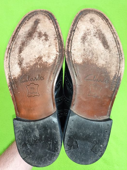 Туфлі, Броги Clarks