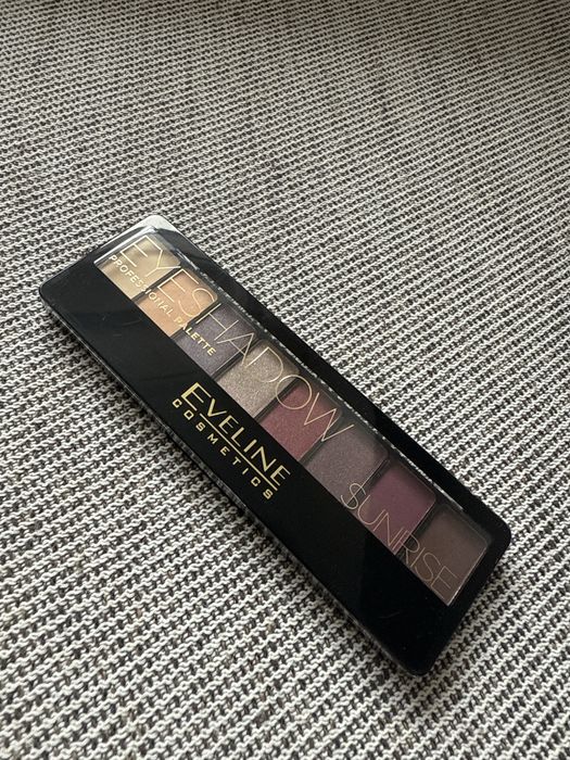 Eveline Cosmetics Professional Eyeshadow Palette 01 Sunrise