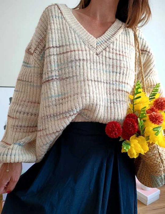 Sweter XL coquette oversize w kratę bufiaste rękawy dekolt V