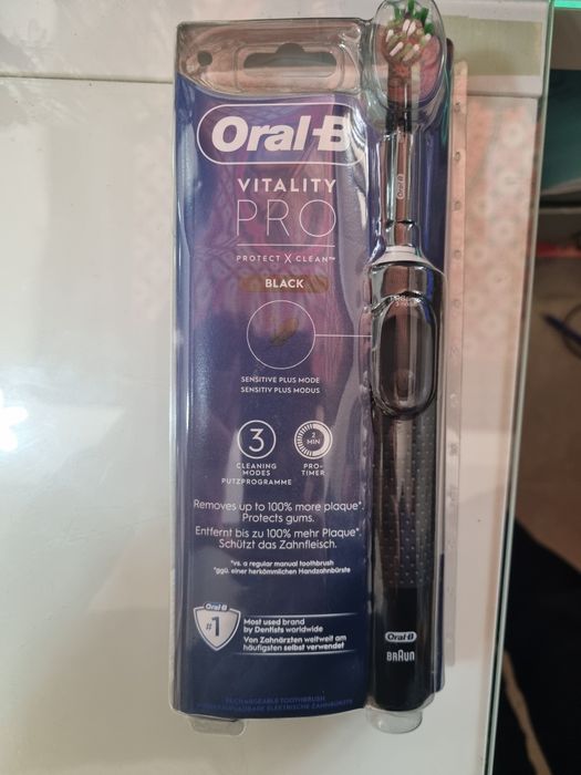 Escova eletrica Oral B Braun pro vitality