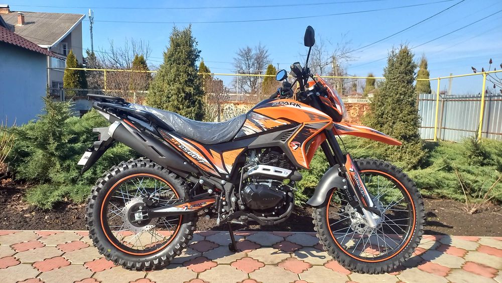 Нові мотоцикли "SPARK SP250D-7", M- н "МОТО-РАЙ", м.Синельникове.