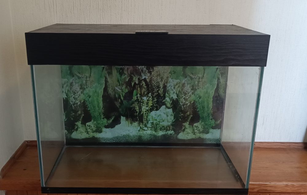 Аквариум на 70 литров