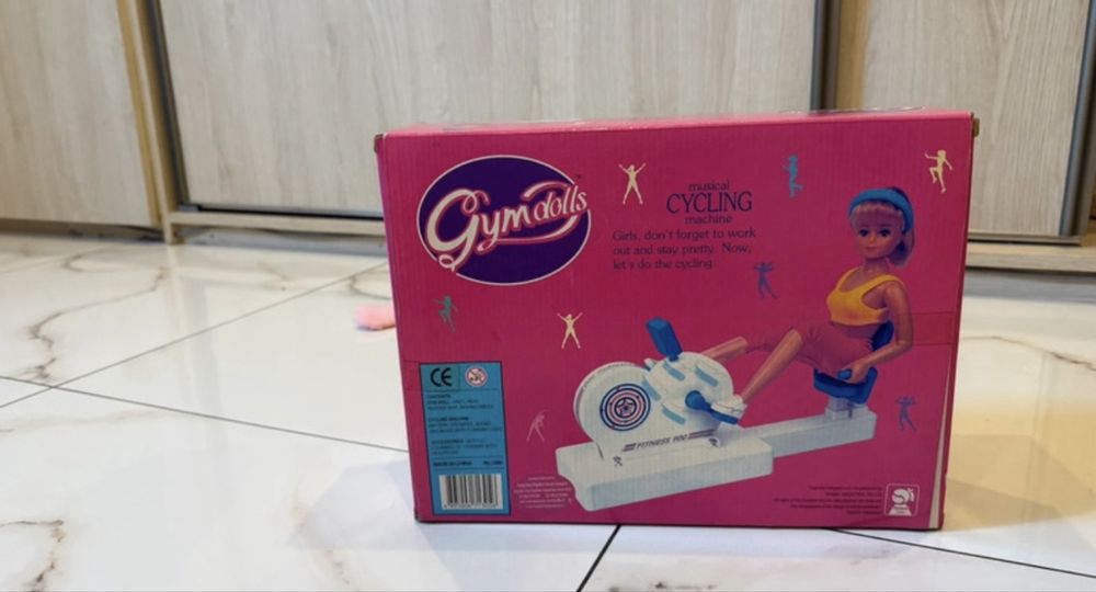 Lalka Vintage lata 90 GymDolls Takmay Barbie klon w pudetku retro