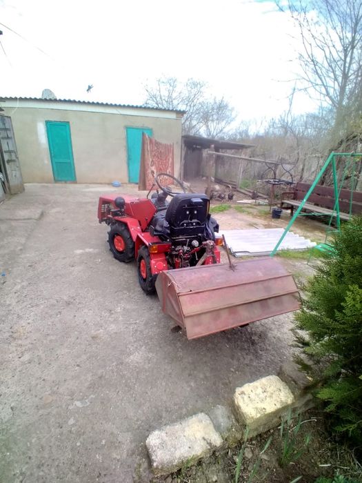 МТЗ 132н в робочому стані