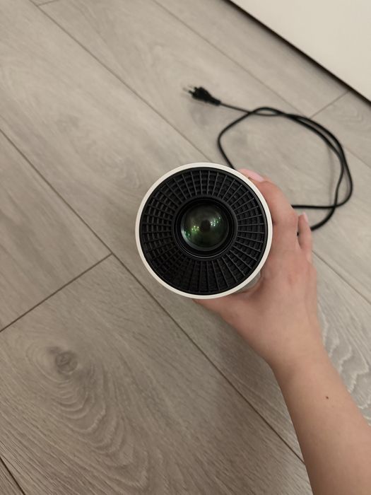 Проектор Mac Cubik