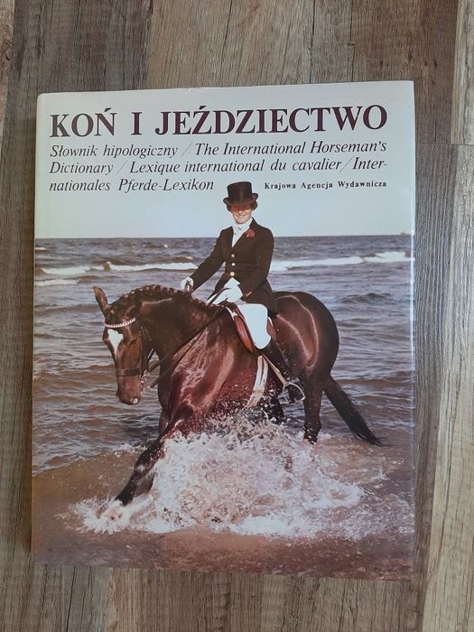 Koń i jeździectwo słownik hipologiczny Zdzisław Baranowski