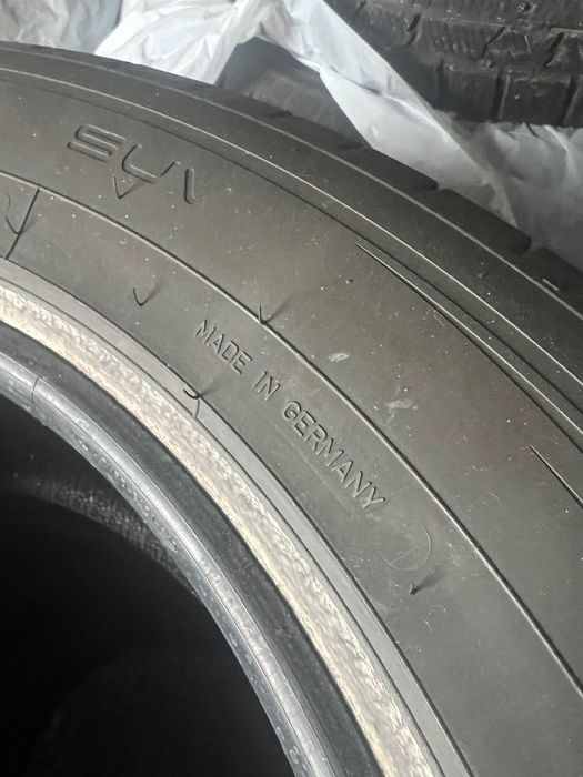 Продам  резини на авто , розмір:255:55(R18) 109y , стан задовільний