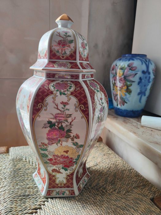 Pote porcelana rosa floral