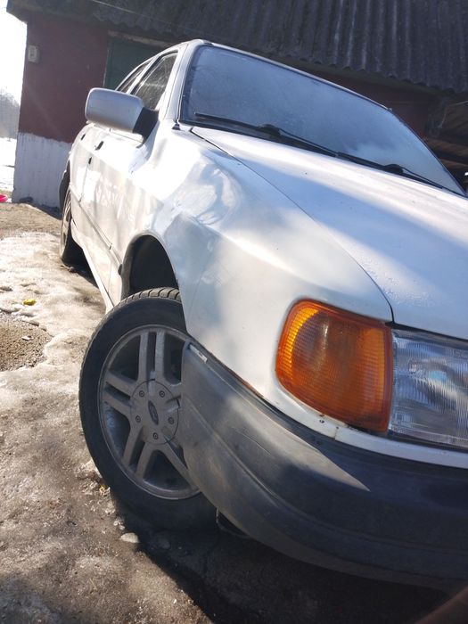 Продам Форд сієра 1988р