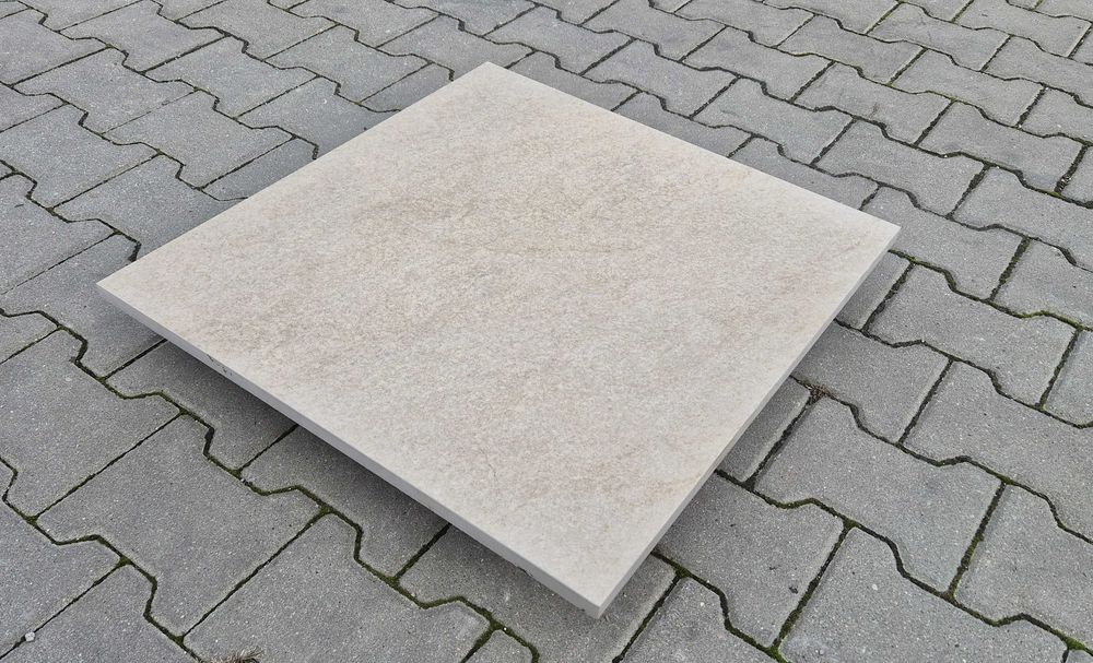 Płytki tarasowe PIETRA SERENA CREAM 60x60x2 cm G.2