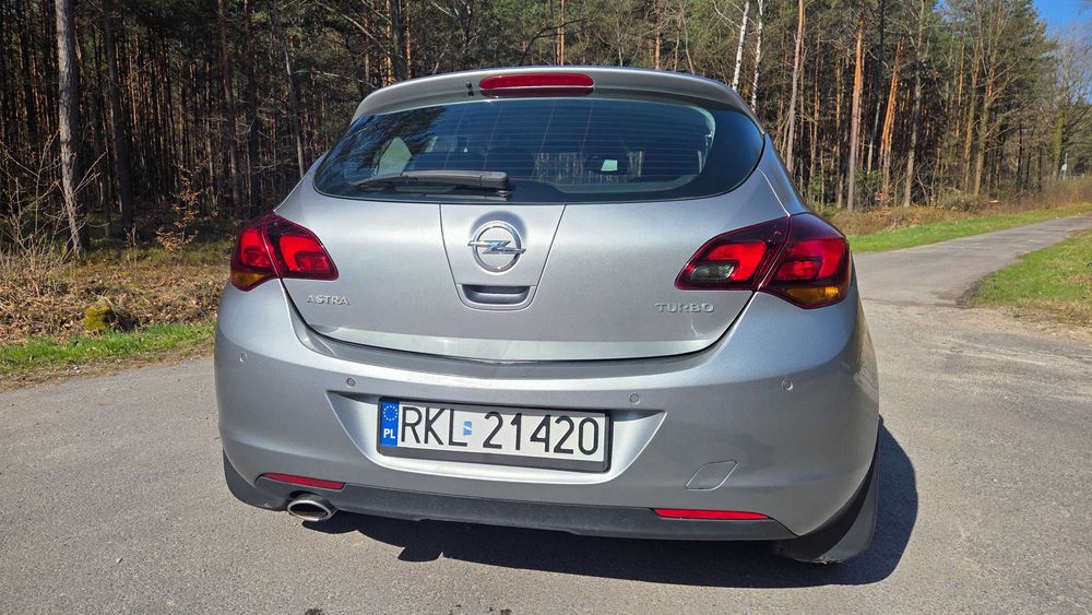 Opel Astra Hatchback