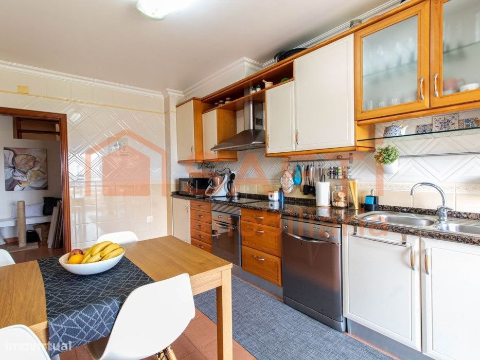 Apartamento T2+2 na Ericeira
