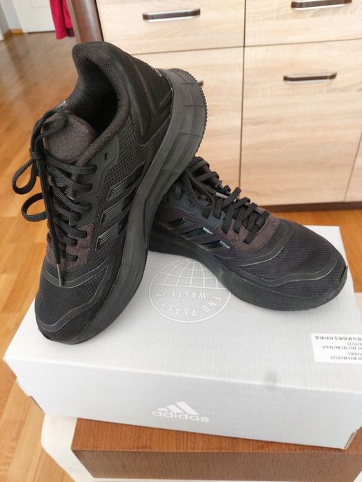 Adidas Duramo 10 buty do biegania, rozm. 38