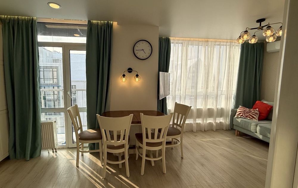 Продаж однокімнатної квартири в ЖК Сіті Лейк Білогородка вид на озеро