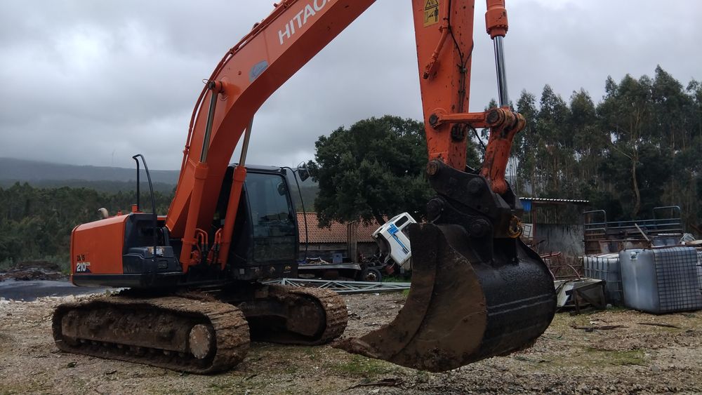 Hitachi zaxis 210