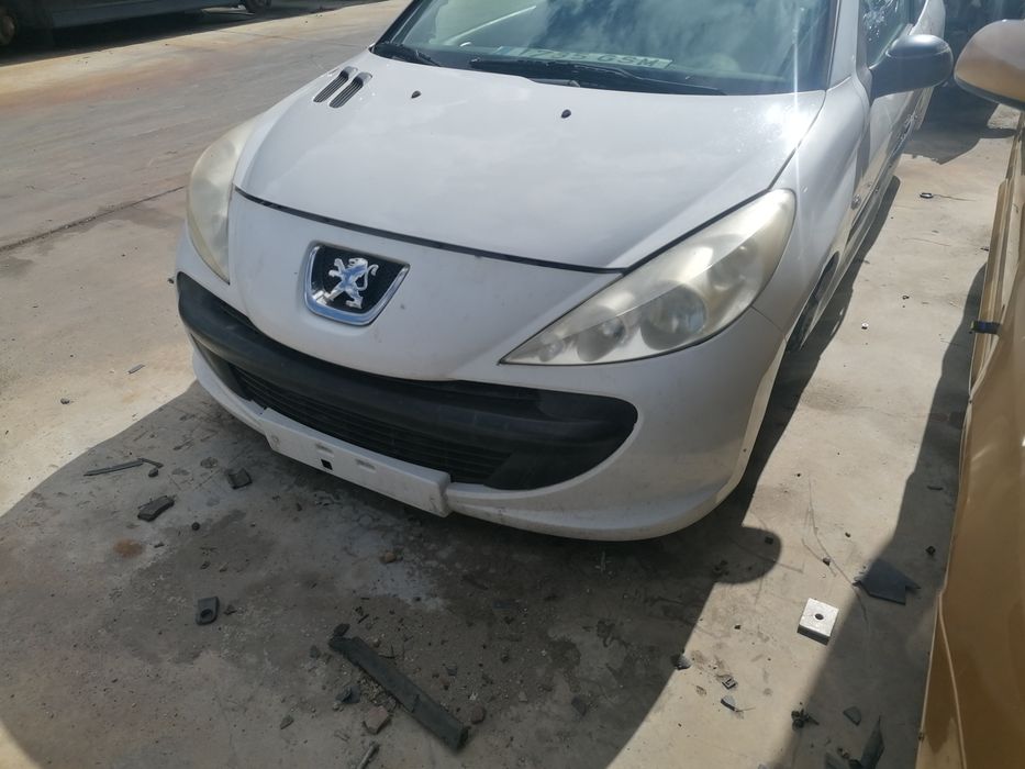 Material Frente peugeot 206 + ou 206 plus