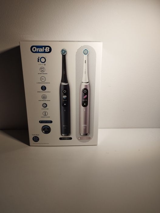 Набор электрических зубных щеток Oral-B iO 9 Черная и Розовая