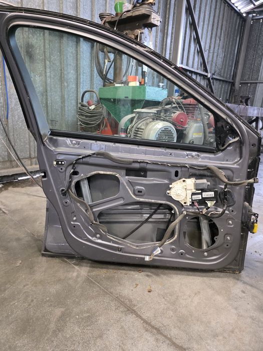 Drzwi Renault Laguna 3 TEKNG