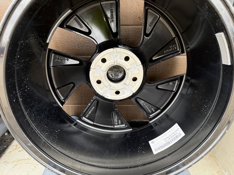 4x felgi aluminiowe 5x112 r18 et50 7,5J Alufelgi Oryginał VW 18”