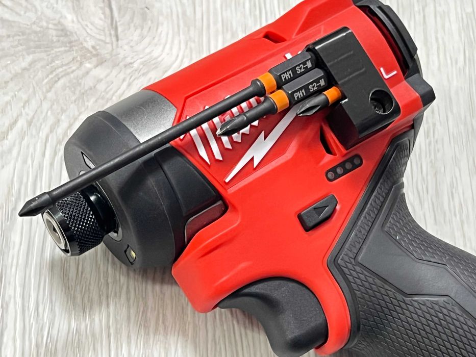 Магнітний тримач біт для інструменту Milwaukee 3453 Бітотримач