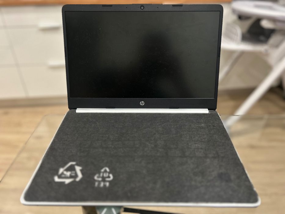 Portátil HP NB 14S - DQ0004NP