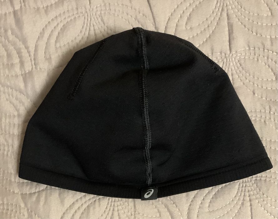 Asics спортивная