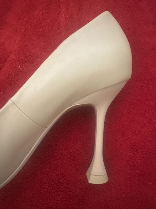 Туфлі шкіряні Zara, дуже зручні