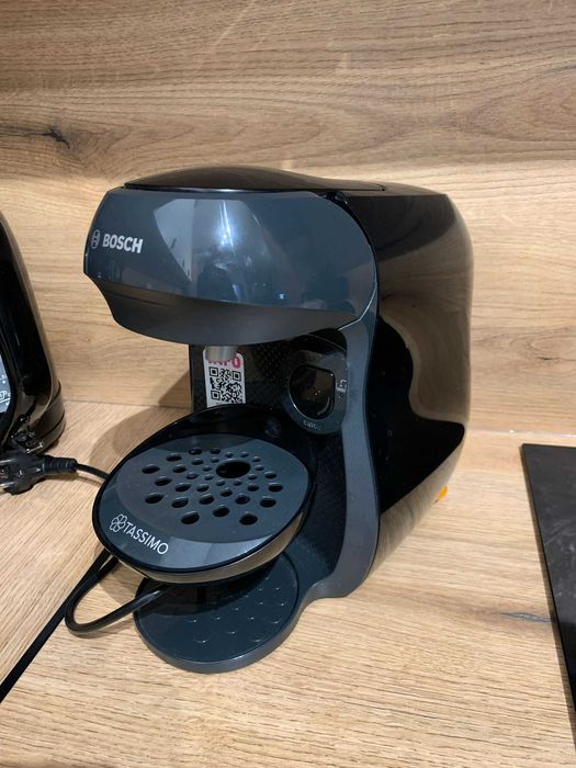 Ekspres do kawy kapsułkowy Bosch Tassimo czarny