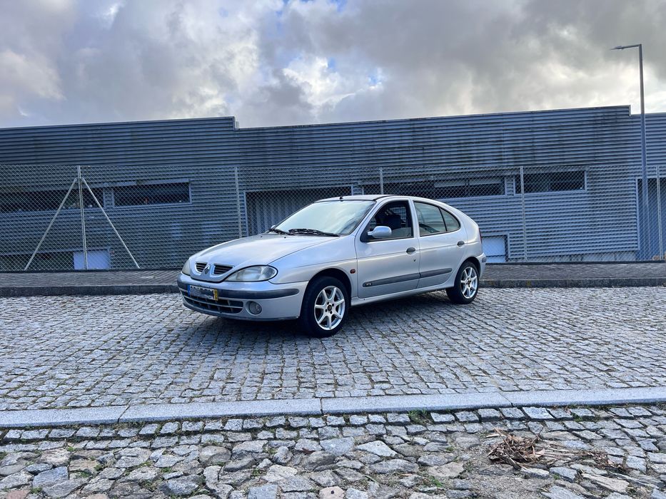 Renault Mégane 1.9 DTI — Comercial 2 Lugares