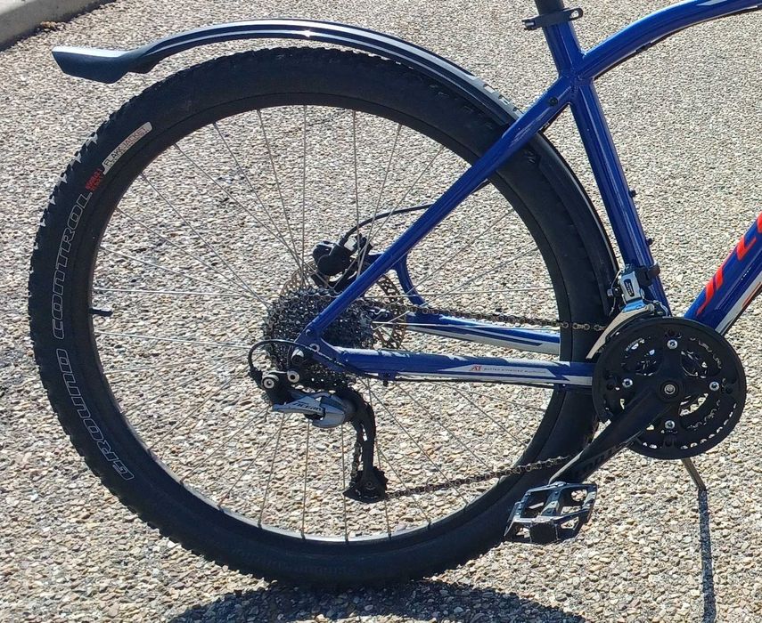 Bicicleta Specialized Pitch Sport